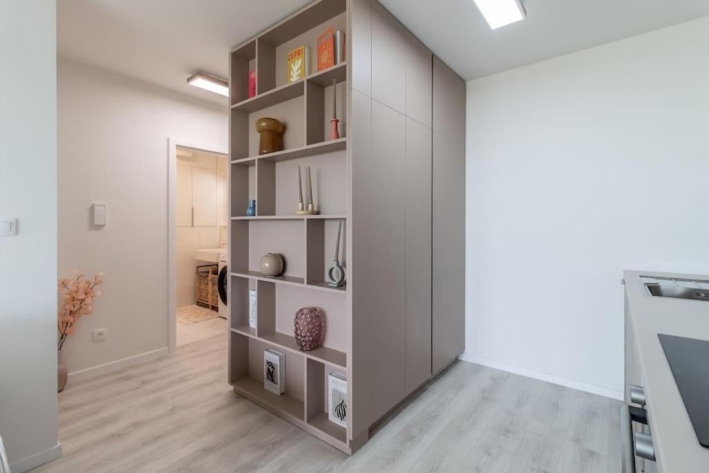 Cozy Apartment Near City Centrum And Bratislava Airport Esterno foto
